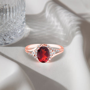 Exquisite 1.45 Carat Garnet Gemstone Ring with Diamonds in 14K Rose Gold