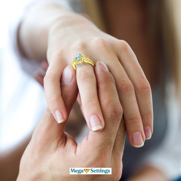 Stylish Oval Cut 7X5mm Aquamarine Gemstone and Diamond in 14K Yellow Gold Ring for Any Occasion