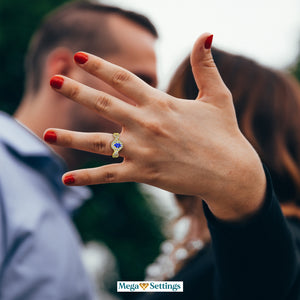 Exquisite Tanzanite and Diamond Engagement Ring in 14K Yellow Gold