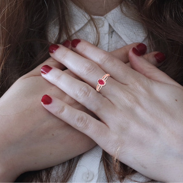 Exquisite Ruby Gemstone and Diamonds Ring in 14K Rose Gold