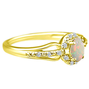 Exquisite Opal Gemstone and Diamonds Ring in 14K Yellow Gold